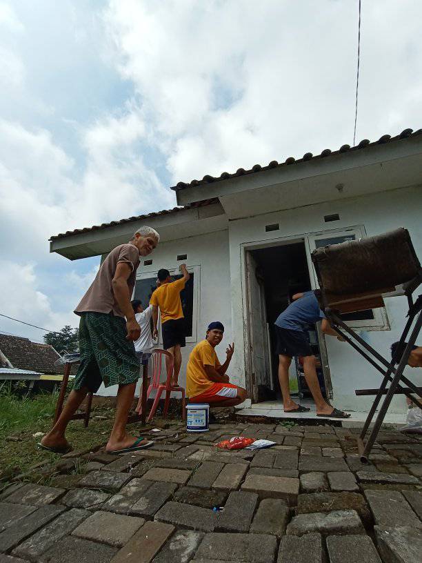 Tri Dharma kerja bakti